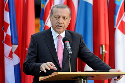 Эрдоган отругал ЕС за жесткие критерии отмены виз