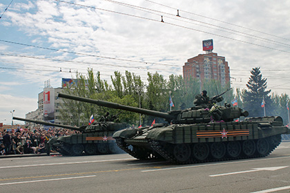 ОБСЕ удивилась количеству вооружения на парадах в Донецке и Луганске
