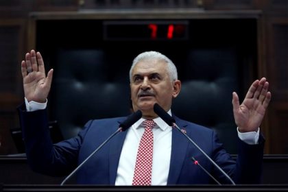 Парламент Турции доверился новому премьеру