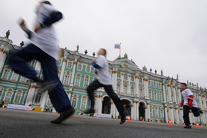 Песков, Греф и Солженицын пробегутся по Санкт-Петербургу