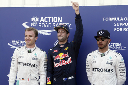 Пилот Red Bull Риккьярдо выиграл квалификацию Гран-при Монако