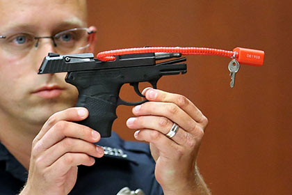 Пистолет убившего негра дружинника продан более чем за 120 тысяч долларов