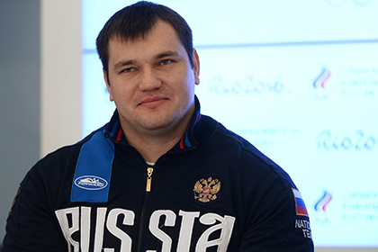 Российского чемпиона мира по тяжелой атлетике дисквалифицировали за допинг
