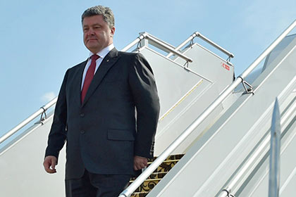 Самолет Порошенко прибыл в Ростов-на-Дону