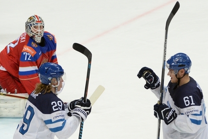 Сборная России по хоккею проиграла Финляндии в полуфинале домашнего ЧМ