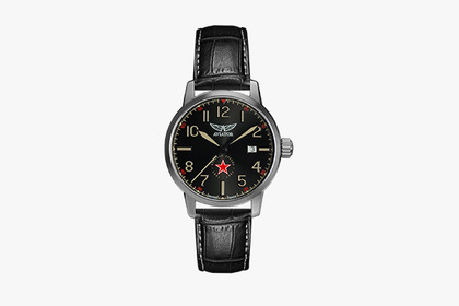 Швейцарский бренд выпустил часы в честь Дня Победы