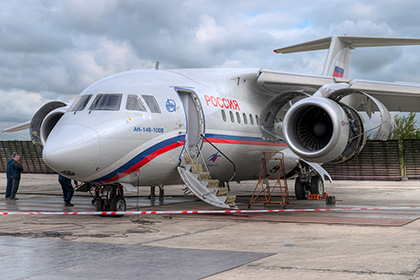 В аэропорт под Киевом прибыл правительственный самолет России