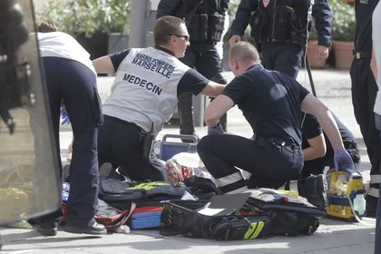 Английский фанат госпитализирован в результате драки с россиянами в Марселе