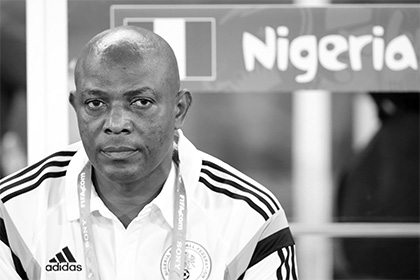 Бывший главный тренер сборной Нигерии по футболу Кеши умер в возрасте 54 лет