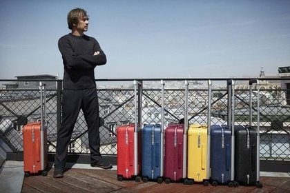 Автор стула-эмбриона создал чемоданы для Louis Vuitton