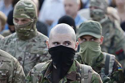 Бойцов «Правого сектора» направили в Донбасс на смену военнослужащим ВСУ
