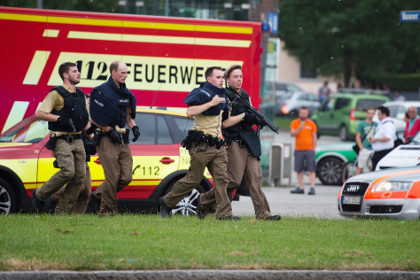 Мюнхенская полиция сообщила о 10 пострадавших при стрельбе