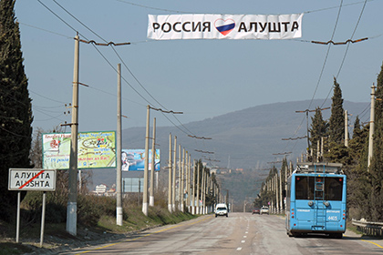 На безопасность крымских дорог потратят семь миллиардов рублей
