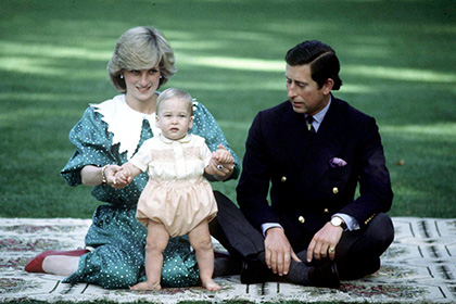 СМИ опубликовали детские фотографии принца Уильяма
