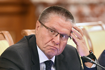 Улюкаев поддержал ЦБ и свободный рубль