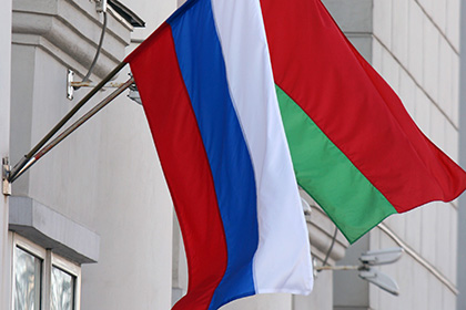 Белорусские паралимпийцы пообещали взять в Рио российский флаг
