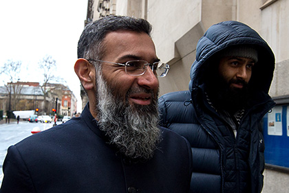 Британский суд признал исламского проповедника виновным в вербовке бойцов для ИГ