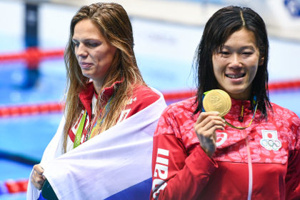 Глава FINA осудил травлю российской пловчихи Юлии Ефимовой