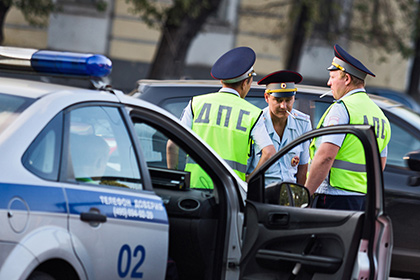 Грабитель попытался отбиться от московских полицейских кроссовками