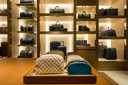Louis Vuitton откроет новый бутик в Санкт-Петербурге