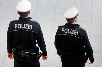 Немецкая полиция рассказала о молчаливом и одиноком захватчике кафе