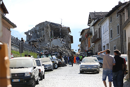 Повторное землетрясение магнитудой 4,9 произошло в Италии