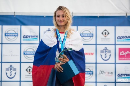 Россиянка Елфутина завоевала бронзу ОИ в соревнованиях по парусному спорту