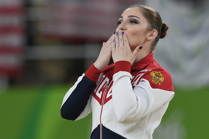 Российская гимнастка Мустафина завоевала золото Олимпийских игр в Рио