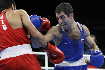 Российский боксер Алоян завоевал серебряную медаль ОИ-2016