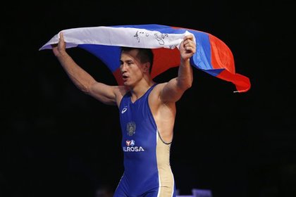 Российский борец Власов выиграл золотую медаль Игр в Рио
