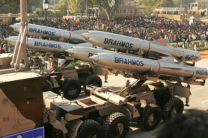 СМИ сообщили о готовности Индии разместить на границе с Китаем ракетный полк