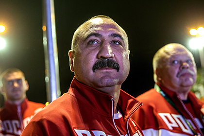 Тренер олимпийской сборной России по боксу назвал подопечных туристами