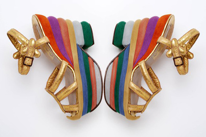 В США пройдет выставка «Обувь: наслаждение и боль»