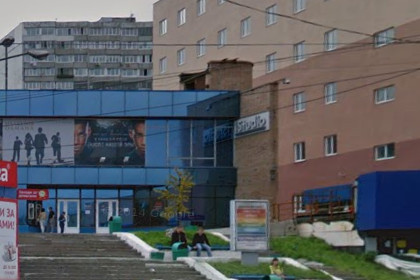 Во Владивостоке чиновники сдавали здание кинотеатра за 200 долларов в месяц