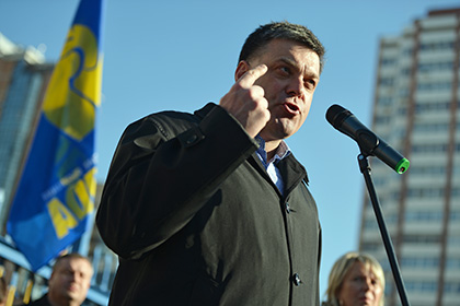 Две тысячи националистов устроили марш в Киеве в честь УПА