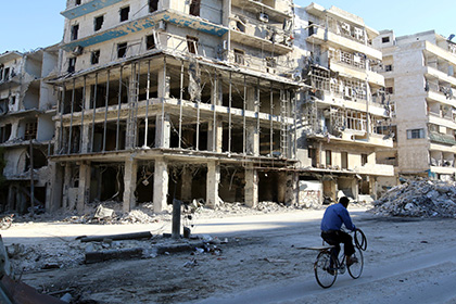 Комиссар ООН по правам человека счел удары по Алеппо военными преступлениями