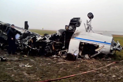 МАК назвал причины гибели самолета с главой Total