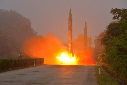 Пентагон зафиксировал неудачные испытания баллистической ракеты в КНДР