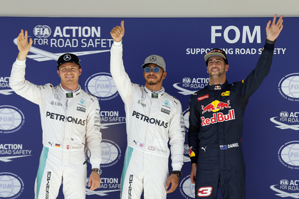 Пилот Mercedes Хэмилтон стал первым в квалификации Гран-при США