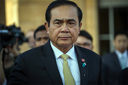 Премьер-министр Таиланда написал песню для поддержания морального духа нации