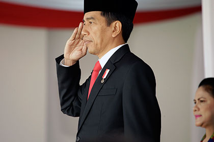 Президент Индонезии пообещал искоренить педофилию кастрацией