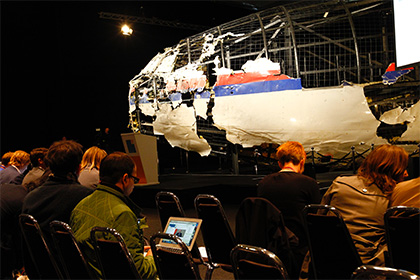 Россия передала международным экспертам новые данные по катастрофе MH17