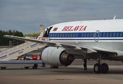 Самолет «Белавиа» вернули в Киев из-за антимайдановца на борту