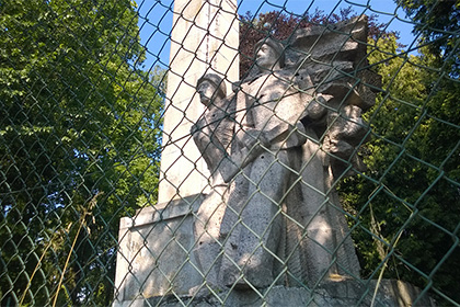 В Польше запланировали к сносу еще четыре памятника советским воинам