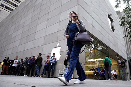 Выручка Apple снизилась впервые за 15 лет