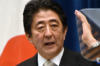 Абэ выразил сожаление в связи с размещением российских ракет на южных Курилах