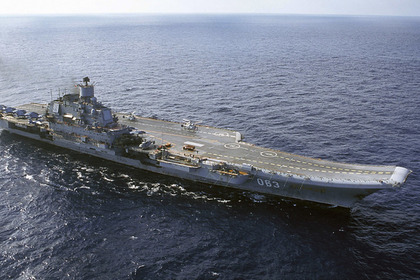 «Адмирал Кузнецов» прошел дозаправку с танкера в Средиземном море