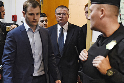 Адвокат рассказал о задержании Улюкаева возле офиса «Роснефти»