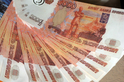 Аферистка «подарила» московской пенсионерке деньги банка приколов