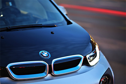 BMW заявила о намерении увеличить на треть продажи электрокаров
